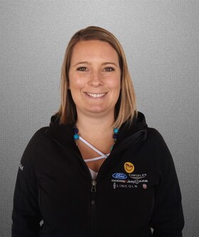 Staff member Lisa Sedgley from ID_084c4e41b7b7