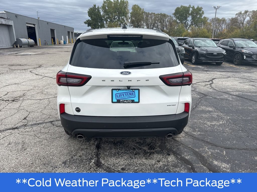 2026 Ford Escape ST-Line - Photo 16