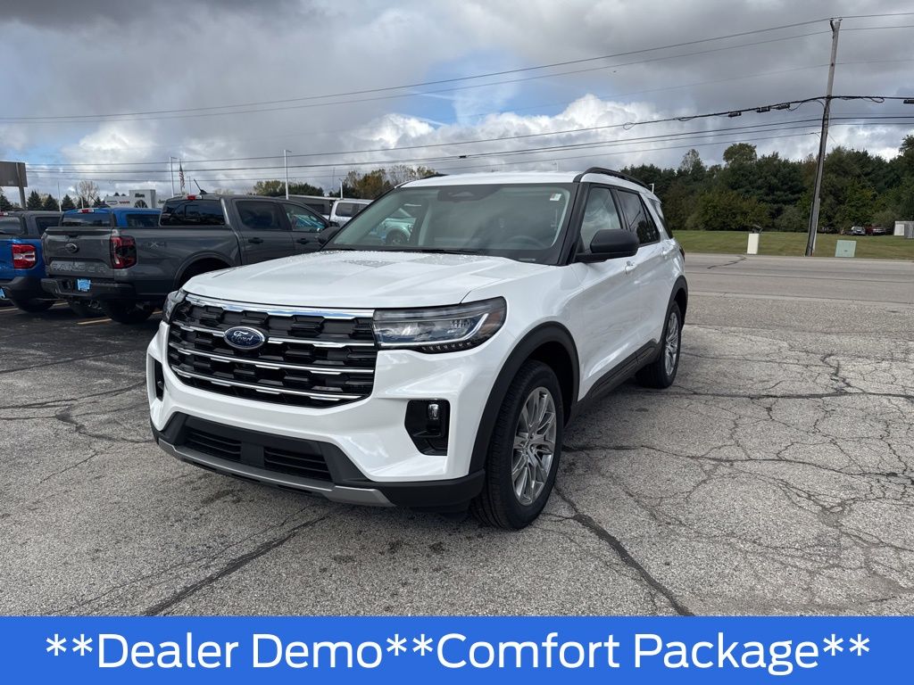 2026 Ford Explorer Active - Photo 6