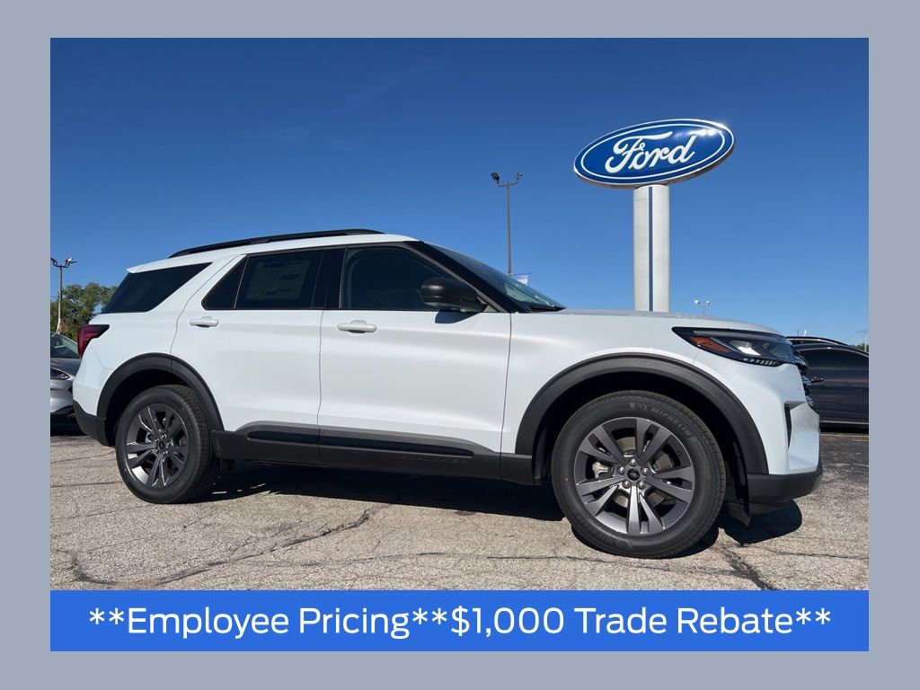 2026 Ford Explorer Active 4WD's photo