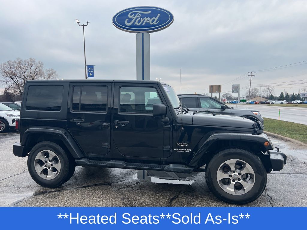 Used 2017 Jeep Wrangler Unlimited Sahara with VIN 1C4HJWEG0HL599095 for sale in Alma, MI