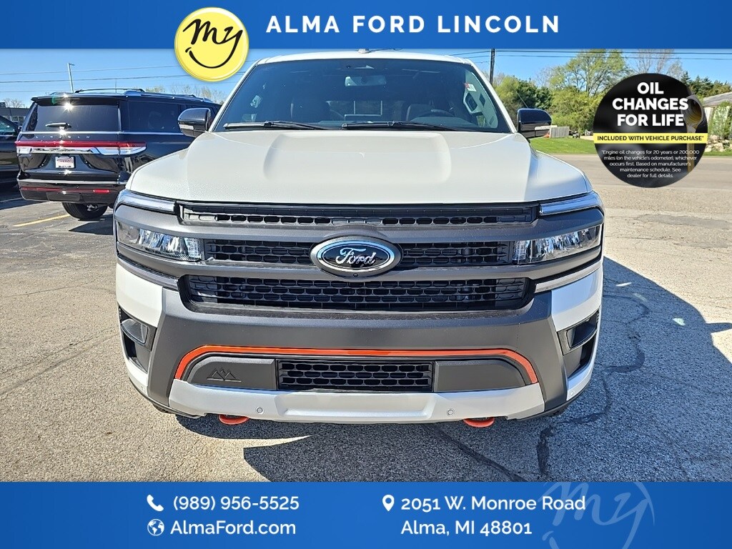 2024 Ford Expedition Timberline photo 2
