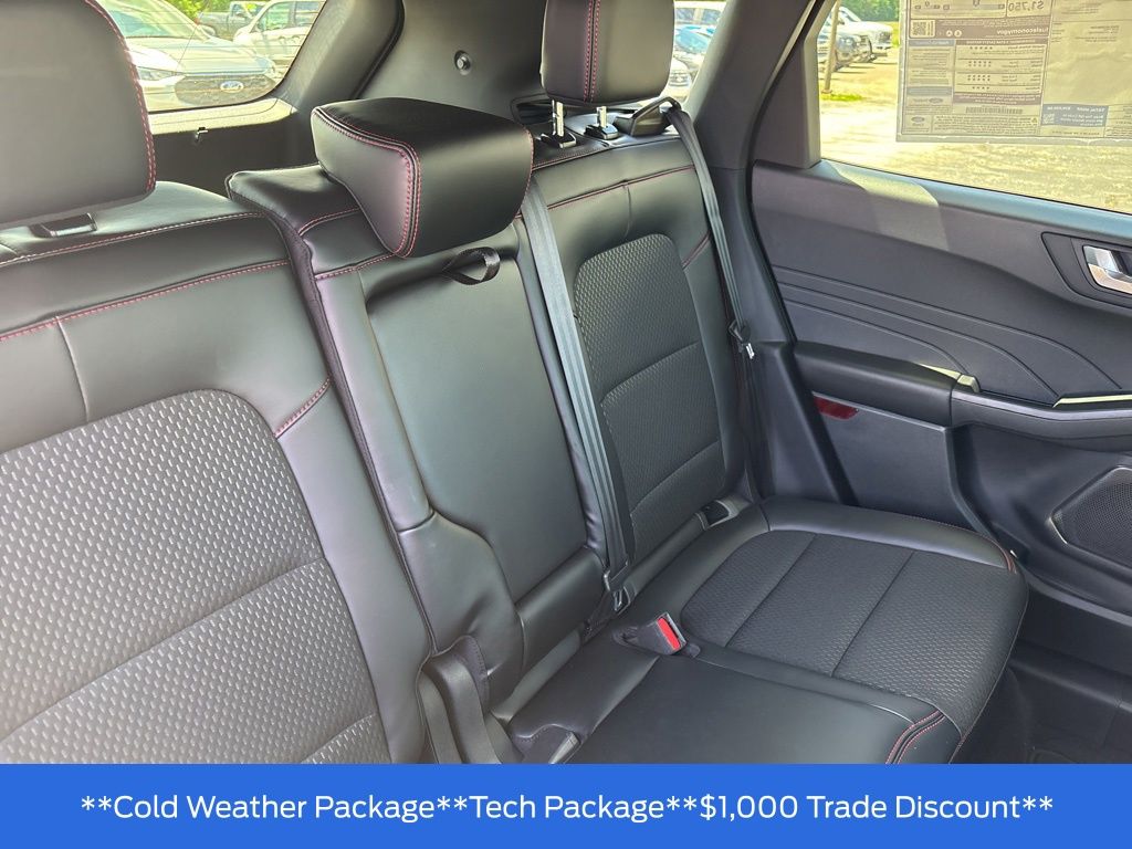 2026 Ford Escape ST-Line - Photo 28