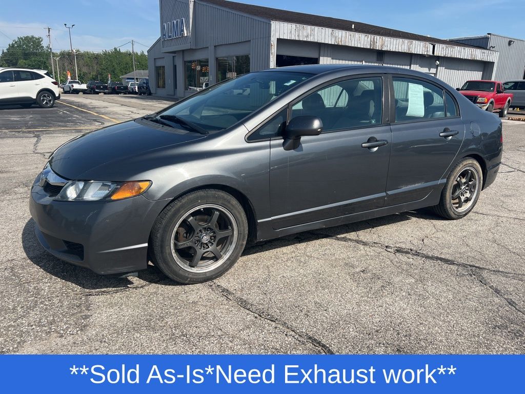 Used 2011 Honda Civic LX with VIN 19XFA1F59BE004655 for sale in Alma, MI