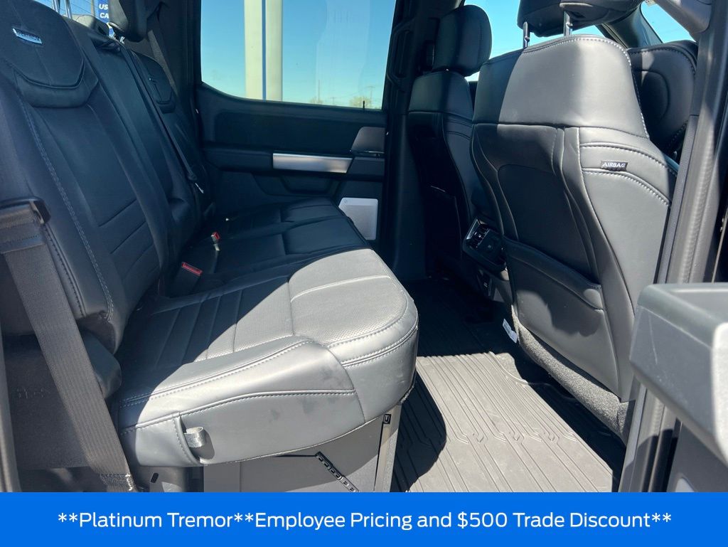 2026 Ford F-350 Super Duty Platinum - Photo 46