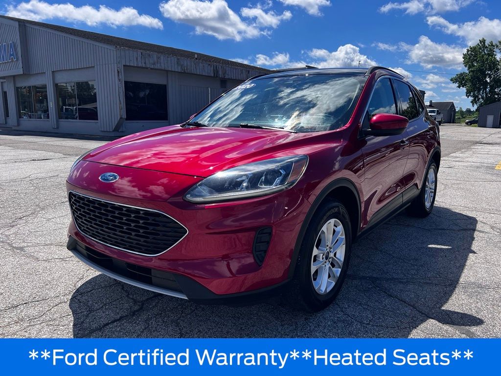Used 2020 Ford Escape SE with VIN 1FMCU9G67LUA38740 for sale in Alma, MI