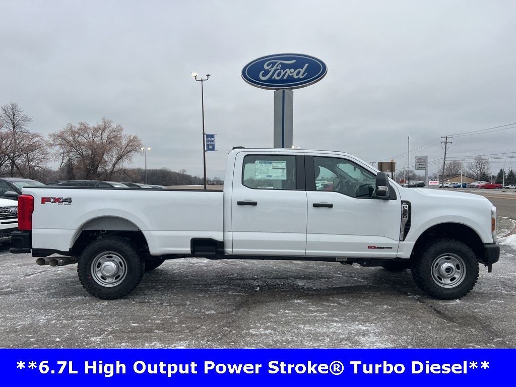 2026 Ford F-250 Super Duty XL's photo