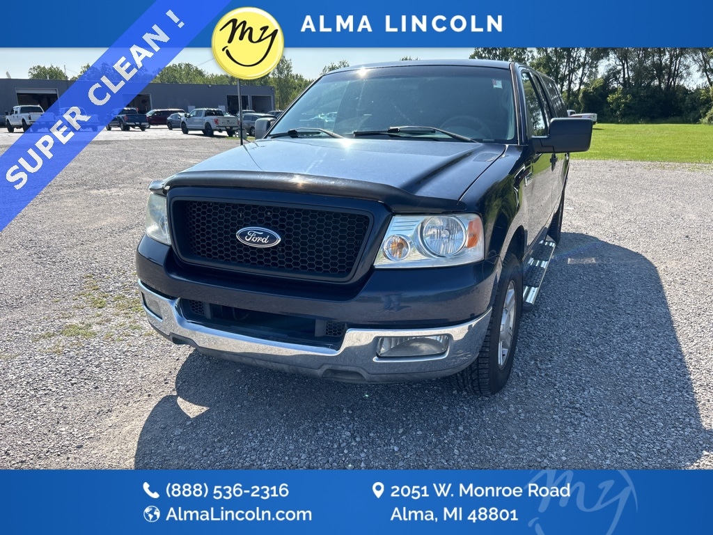 Used 2004 Ford F-150 XLT with VIN 1FTRX12W64NB93676 for sale in Alma, MI