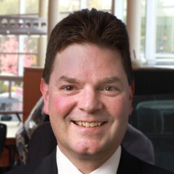 Dan Hackett