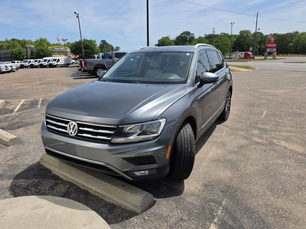 Used 2018 Volkswagen Tiguan 2.0T SEL SUV