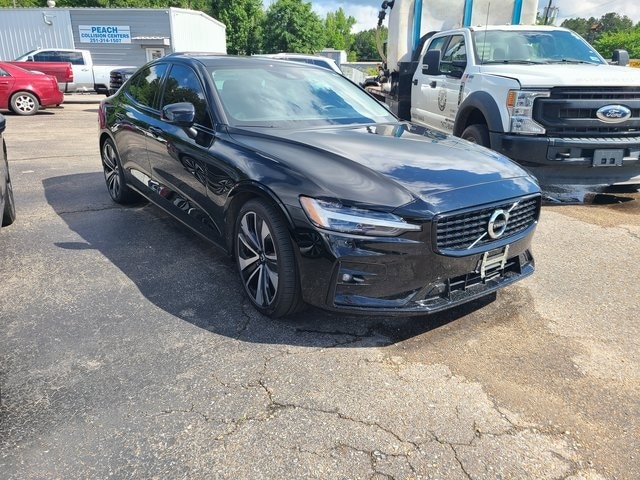 Used 2022 Volvo S60 Momentum with VIN 7JRL12FZ1NG174669 for sale in Brewton, AL