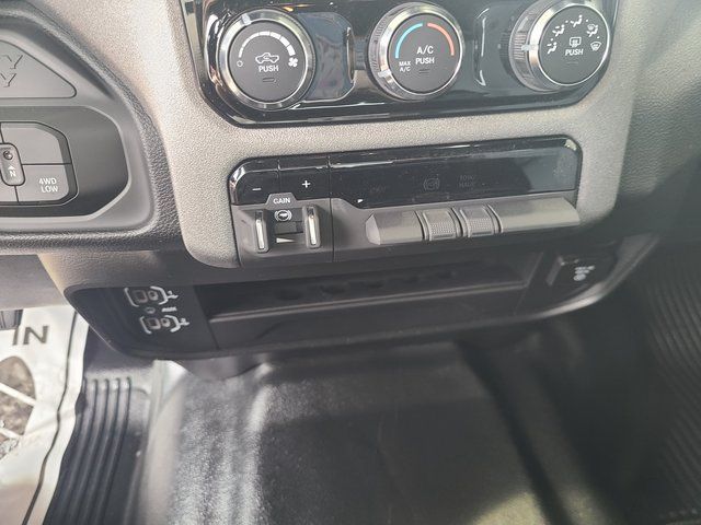 2026 RAM 2500 Tradesman - Photo 13