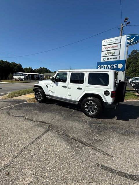 2026 Jeep Wrangler 4-Door Sahara - Photo 8