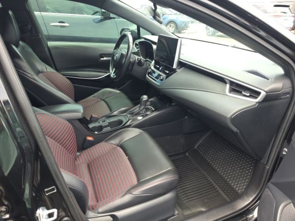 Used 2025 Toyota Corolla XSE Sedan