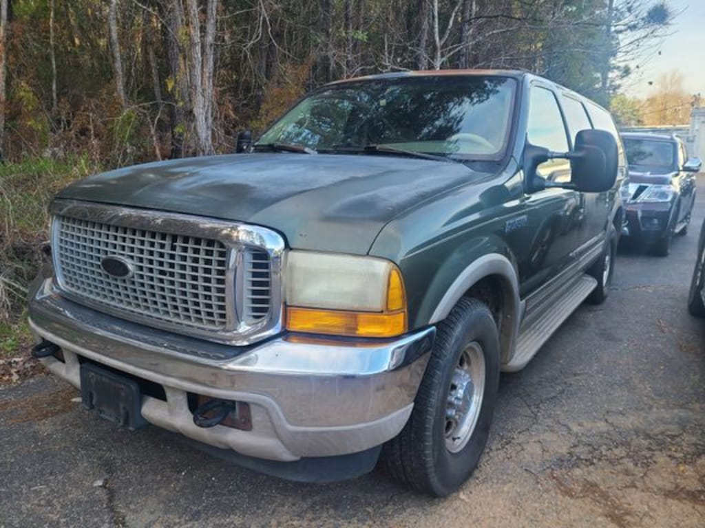Used 2000 Ford Excursion Limited SUV