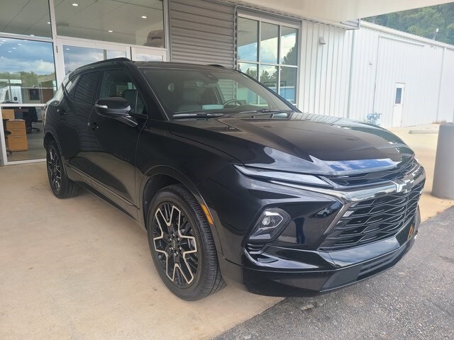 Used 2024 Chevrolet Blazer RS with VIN 3GNKBERS3RS159418 for sale in Brewton, AL