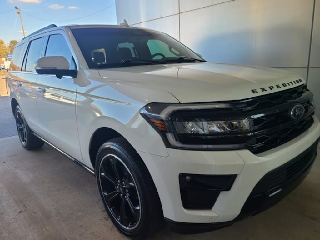 Used 2024 Ford Expedition Limited SUV