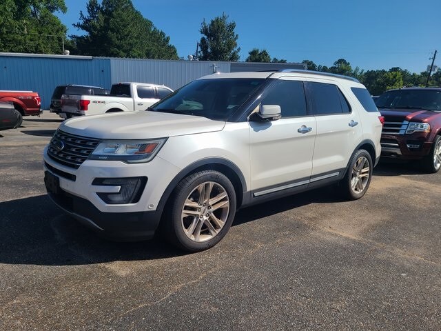 2016 Ford Explorer Limited photo 2