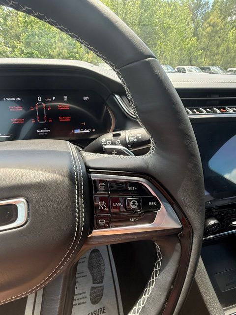 2025 Jeep Grand Cherokee L Overland - Photo 13