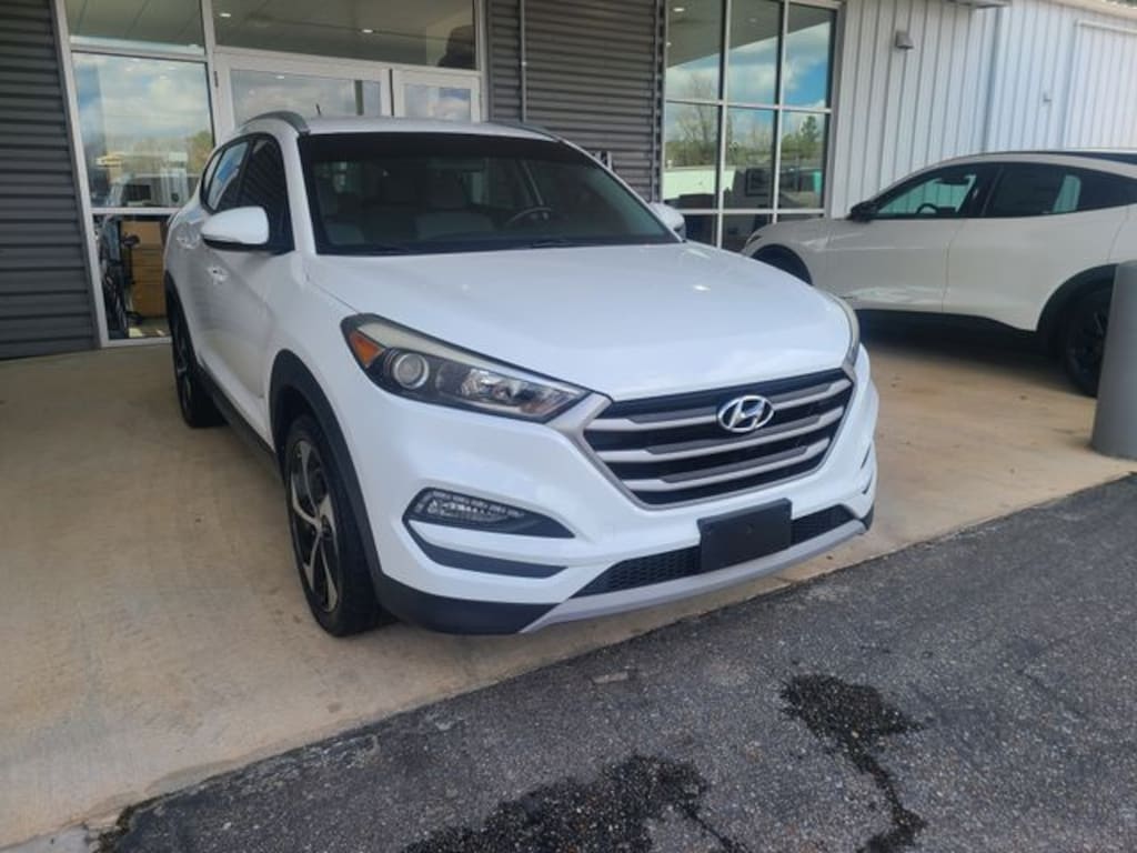 Used 2017 Hyundai Tucson Sport SUV