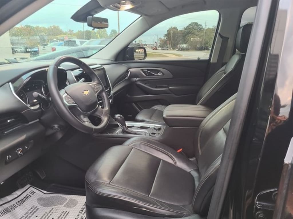 Used 2018 Chevrolet Traverse Premier SUV