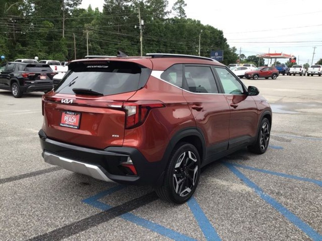 Used 2024 Kia Seltos SX SUV