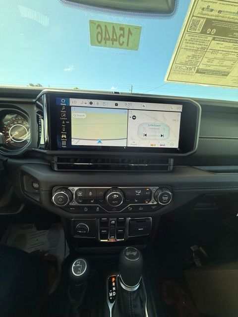 2026 Jeep Wrangler 4-Door Sahara - Photo 15