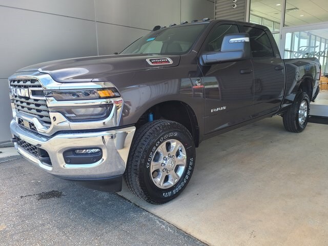 2025 Ram 2500 Big Horn photo 2