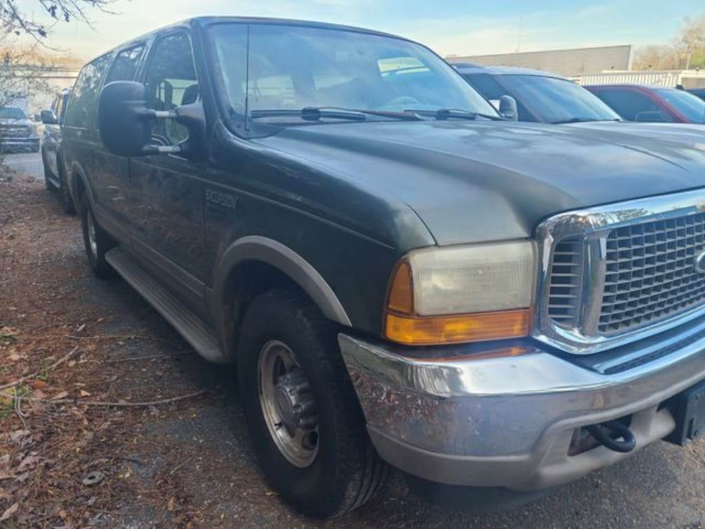 Used 2000 Ford Excursion Limited SUV