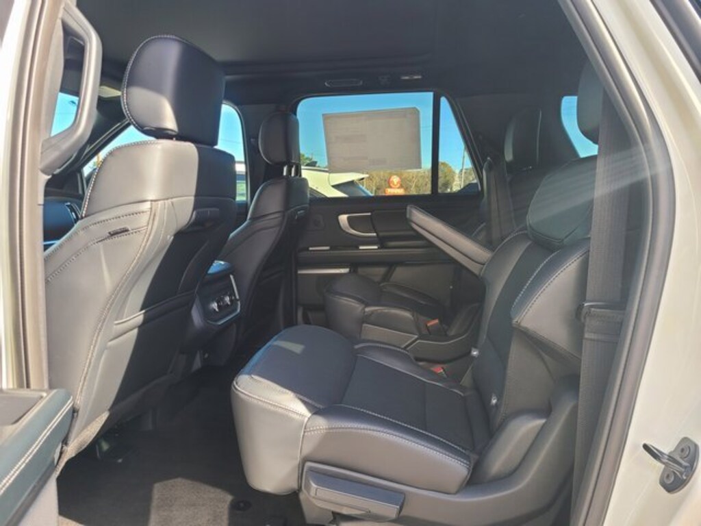 New 2025 Ford Expedition Max Platinum SUV