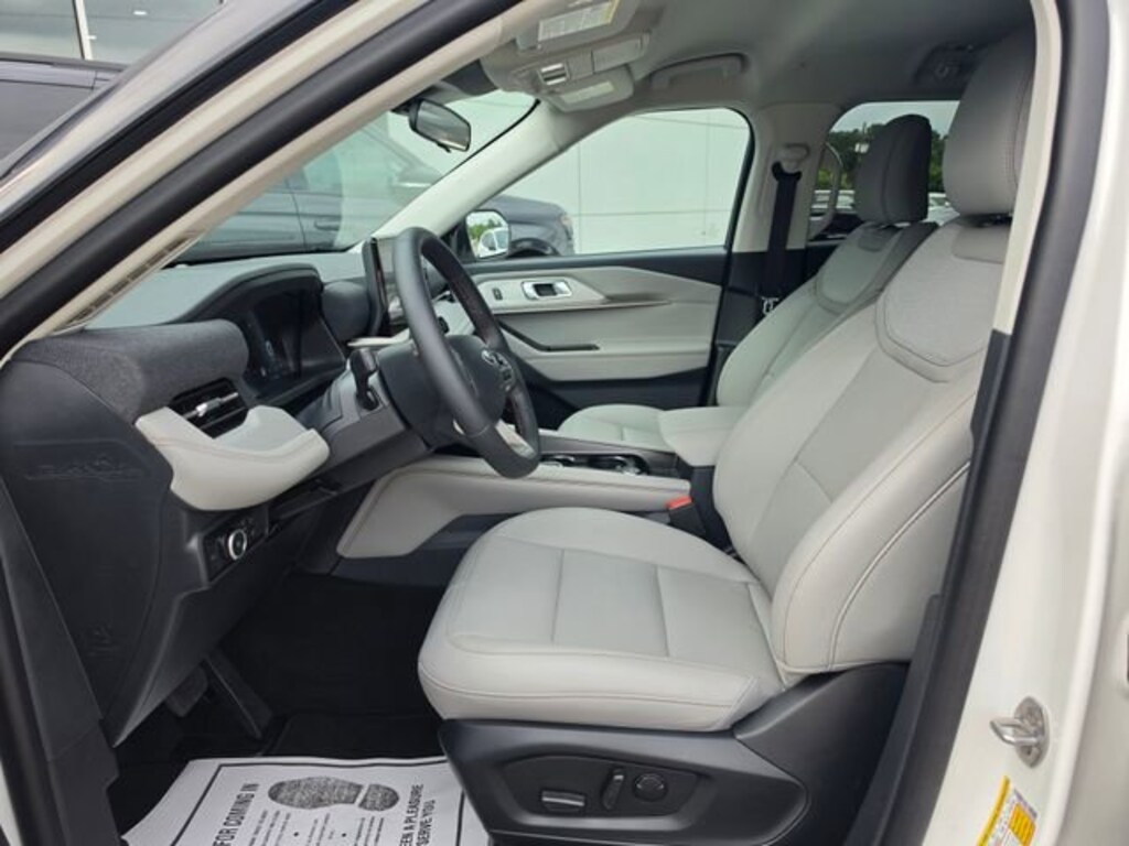 New 2026 Ford Explorer Active SUV