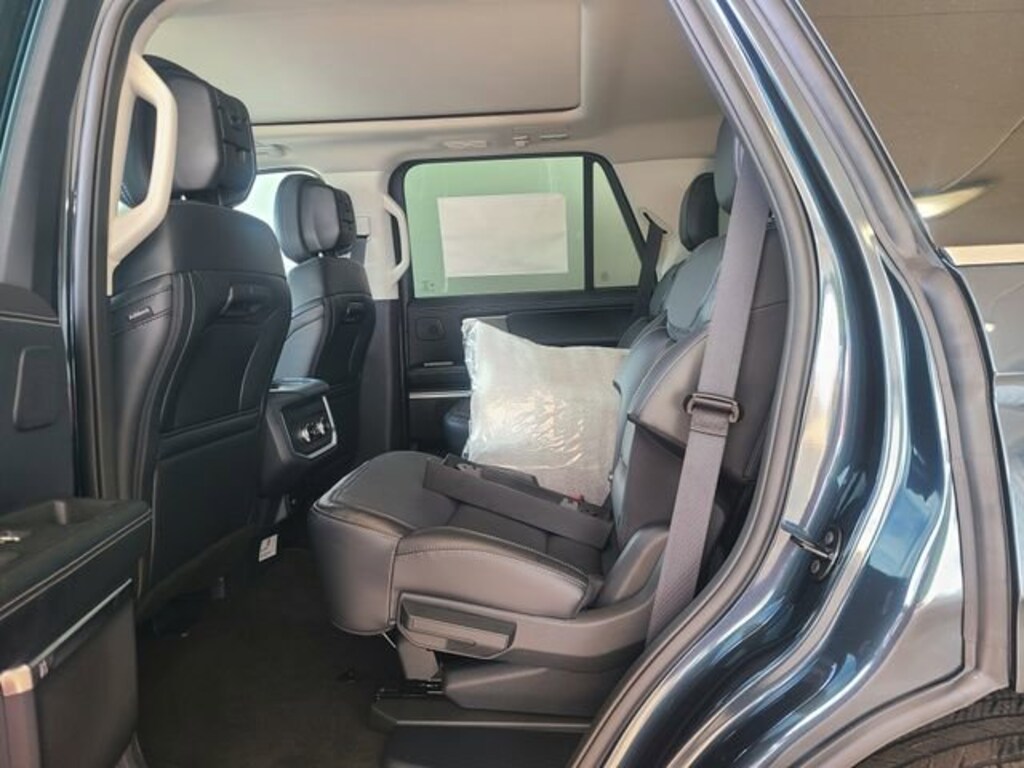 New 2026 Ford Expedition Platinum SUV