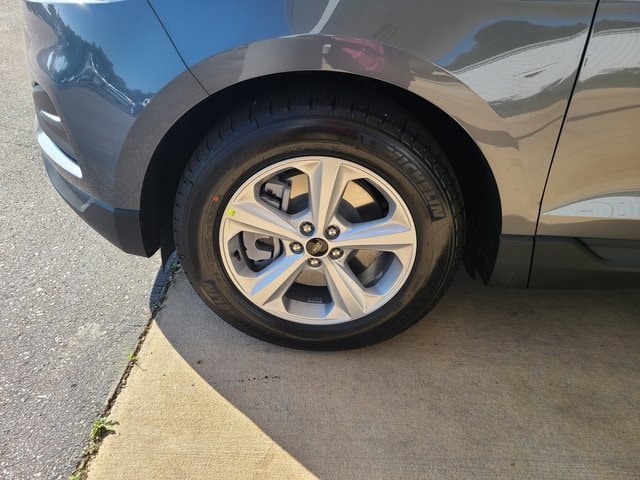 2024 Ford Edge SE photo 3