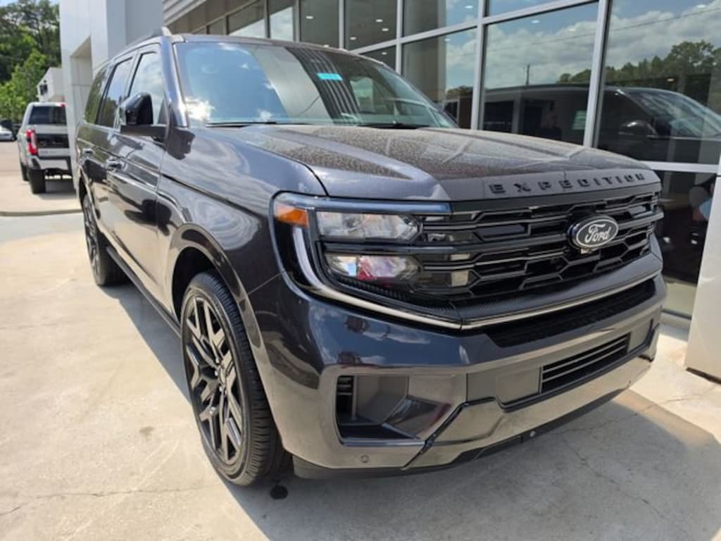 New 2026 Ford Expedition Platinum SUV