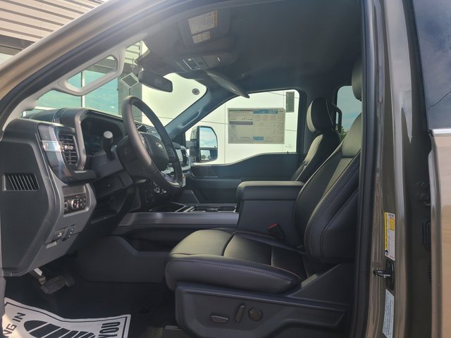 2026 Ford F-250 photo 3