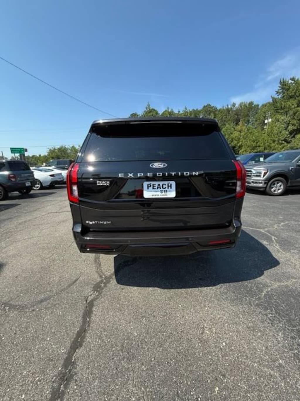 New 2027 Ford Expedition Platinum SUV