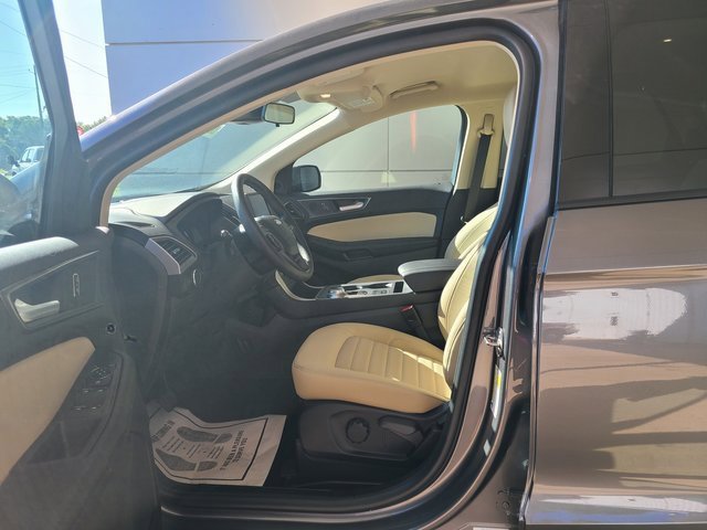 2024 Ford Edge SE photo 4