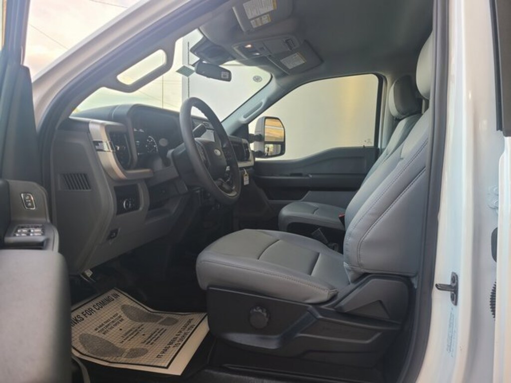 New 2026 Ford F-350 Chassis Truck Crew Cab