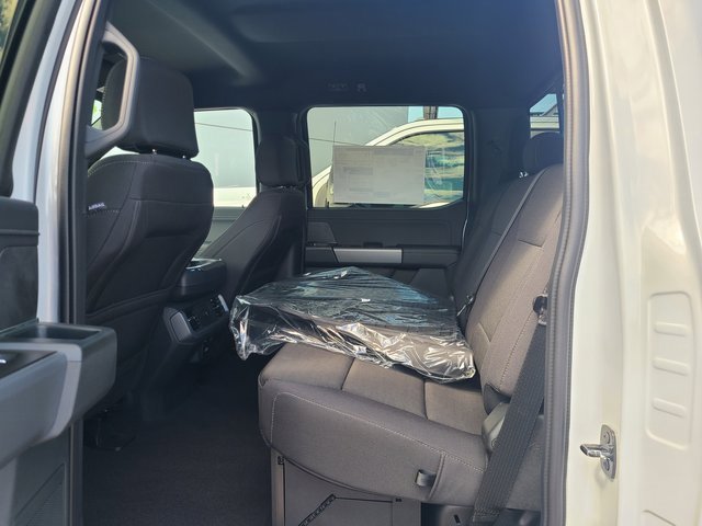 2025 Ford F-150 XLT photo 3