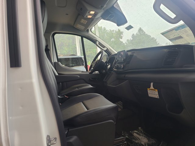 2025 Ford Transit photo 3