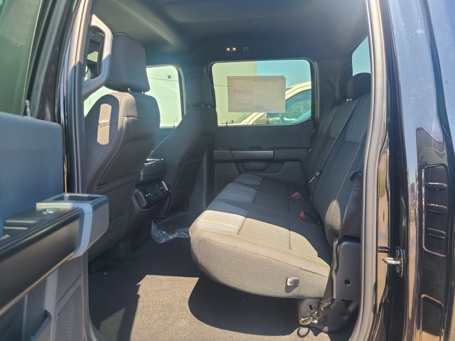 2025 Ford F-150 STX photo 4
