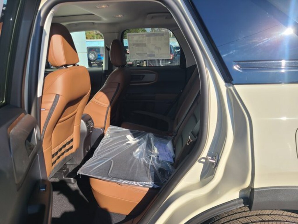 New 2025 Ford Bronco Sport Outer Banks SUV