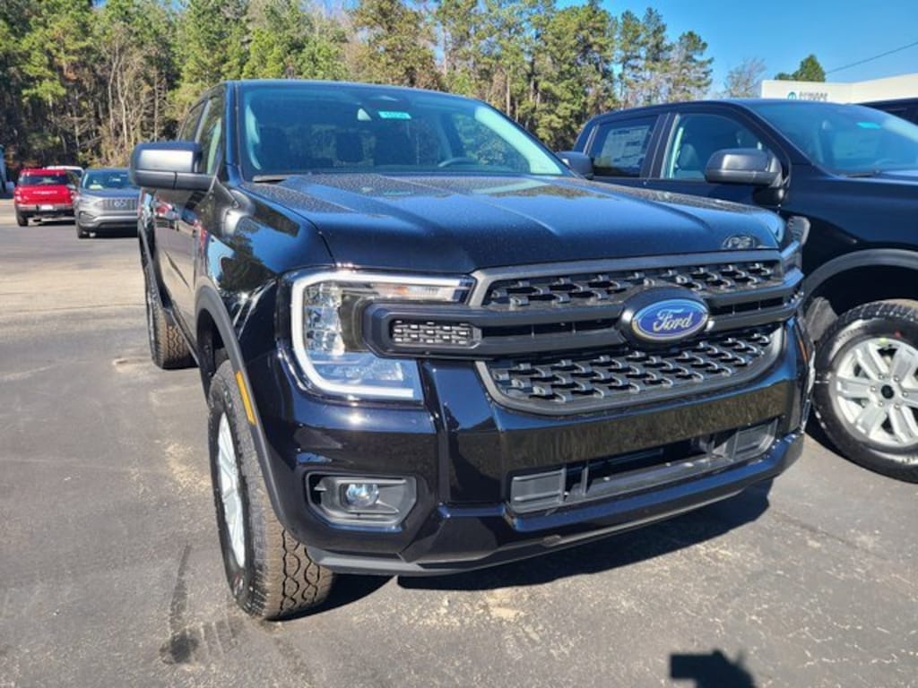 New 2025 Ford Ranger XL Truck SuperCrew
