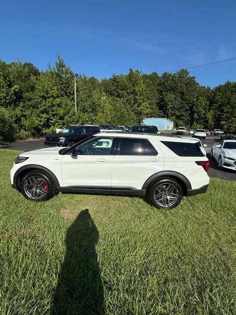 2026 Ford Explorer SUV 