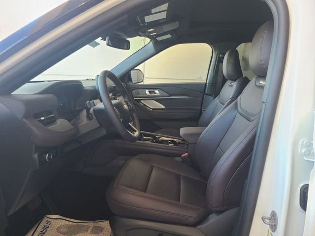 New 2026 Ford Explorer Platinum SUV