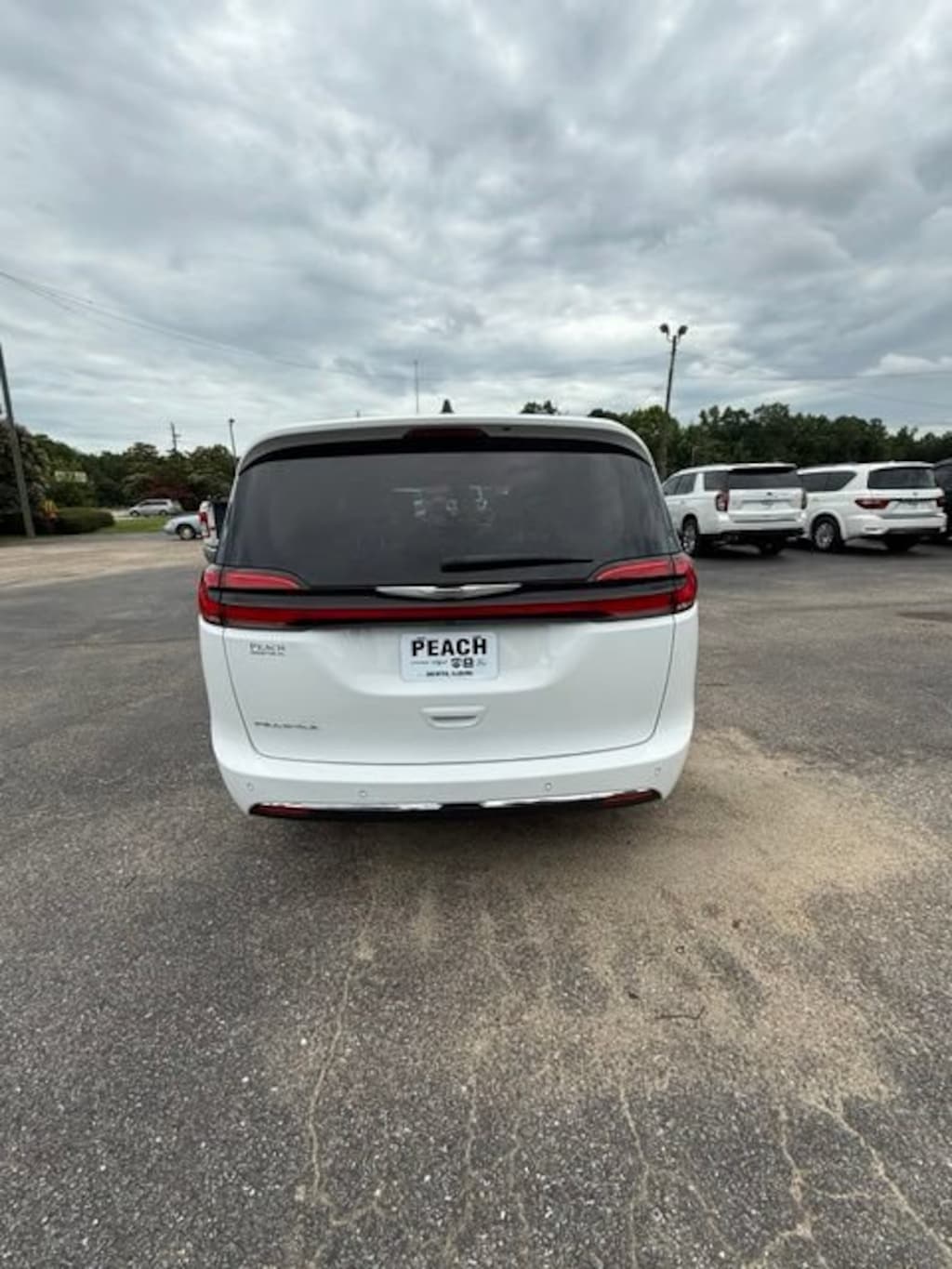 Used 2024 Chrysler Pacifica Touring L Van Passenger Van