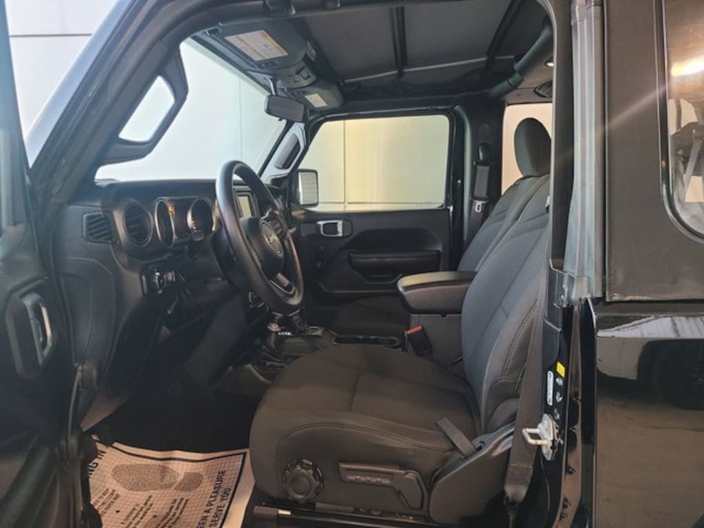 Used 2021 Jeep Wrangler Sport SUV