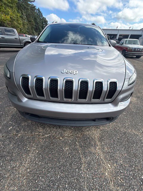 Used 2017 Jeep Cherokee Latitude 4x4 SUV