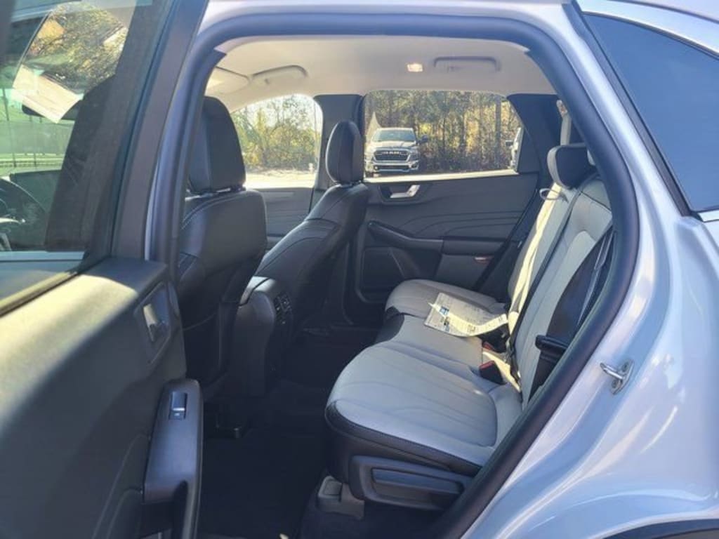 New 2026 Ford Escape PHEV SUV