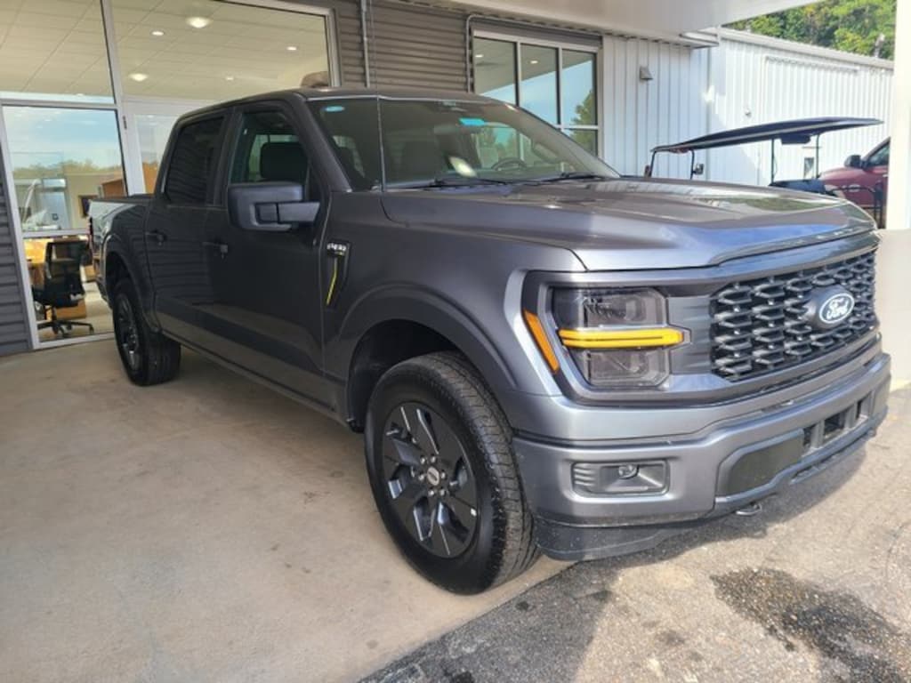 New 2025 Ford F-150 STX Truck SuperCrew Cab